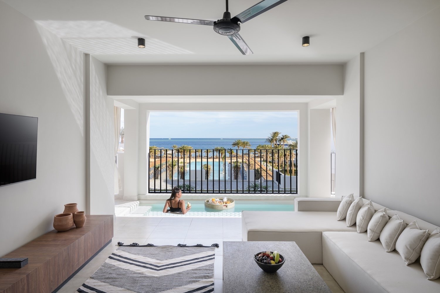 Serry Signature Suite — 2