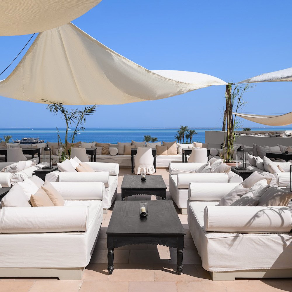 The Rooftop Terrace, photograph 5