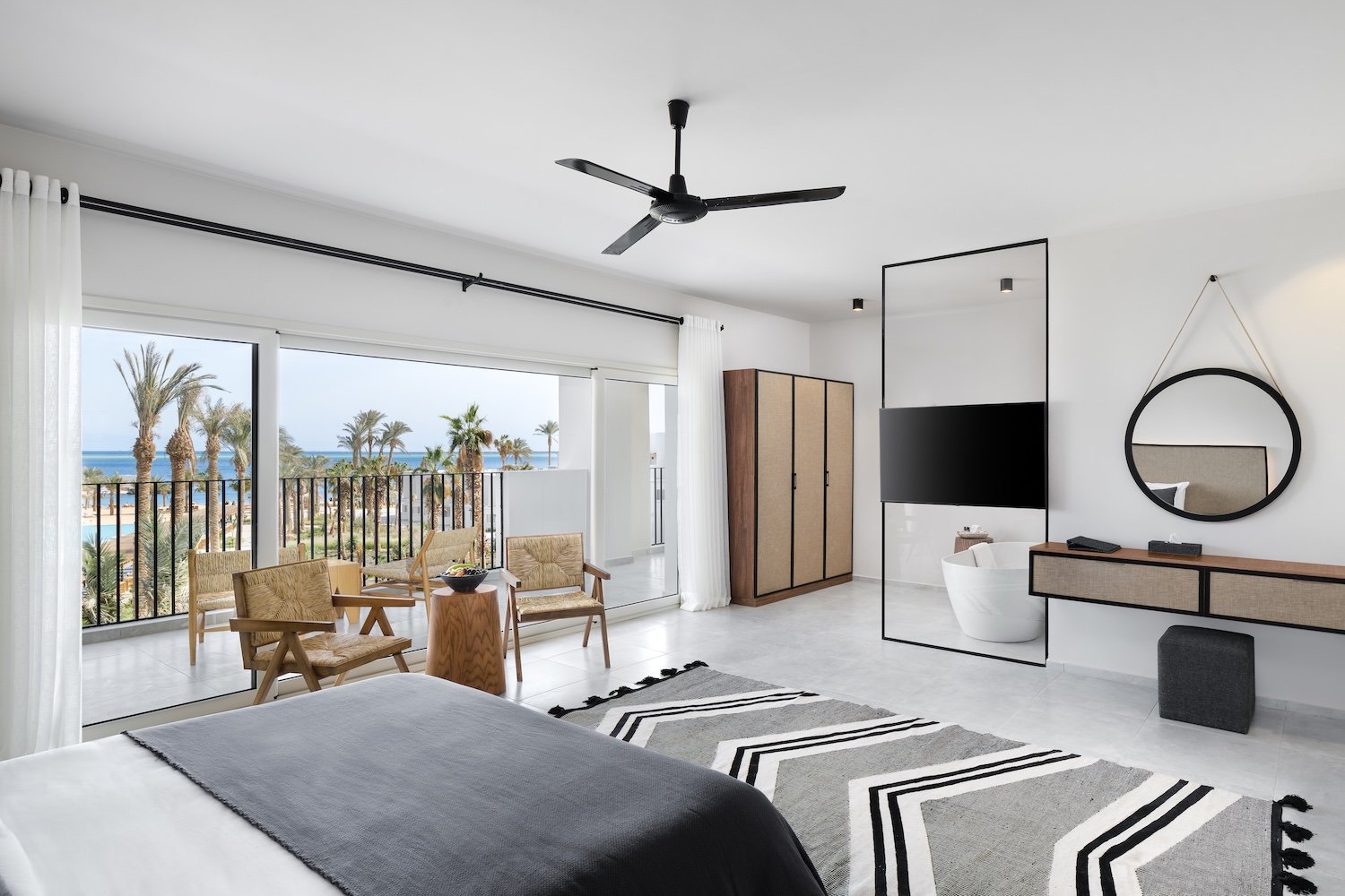 Grand Seaview Suite