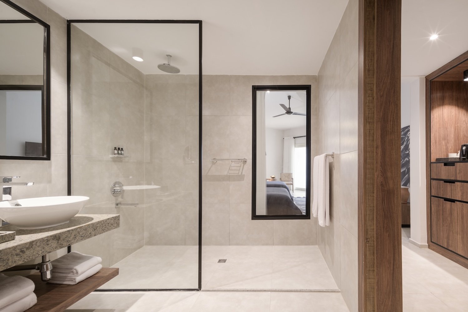 Premier Coastal Room — 2