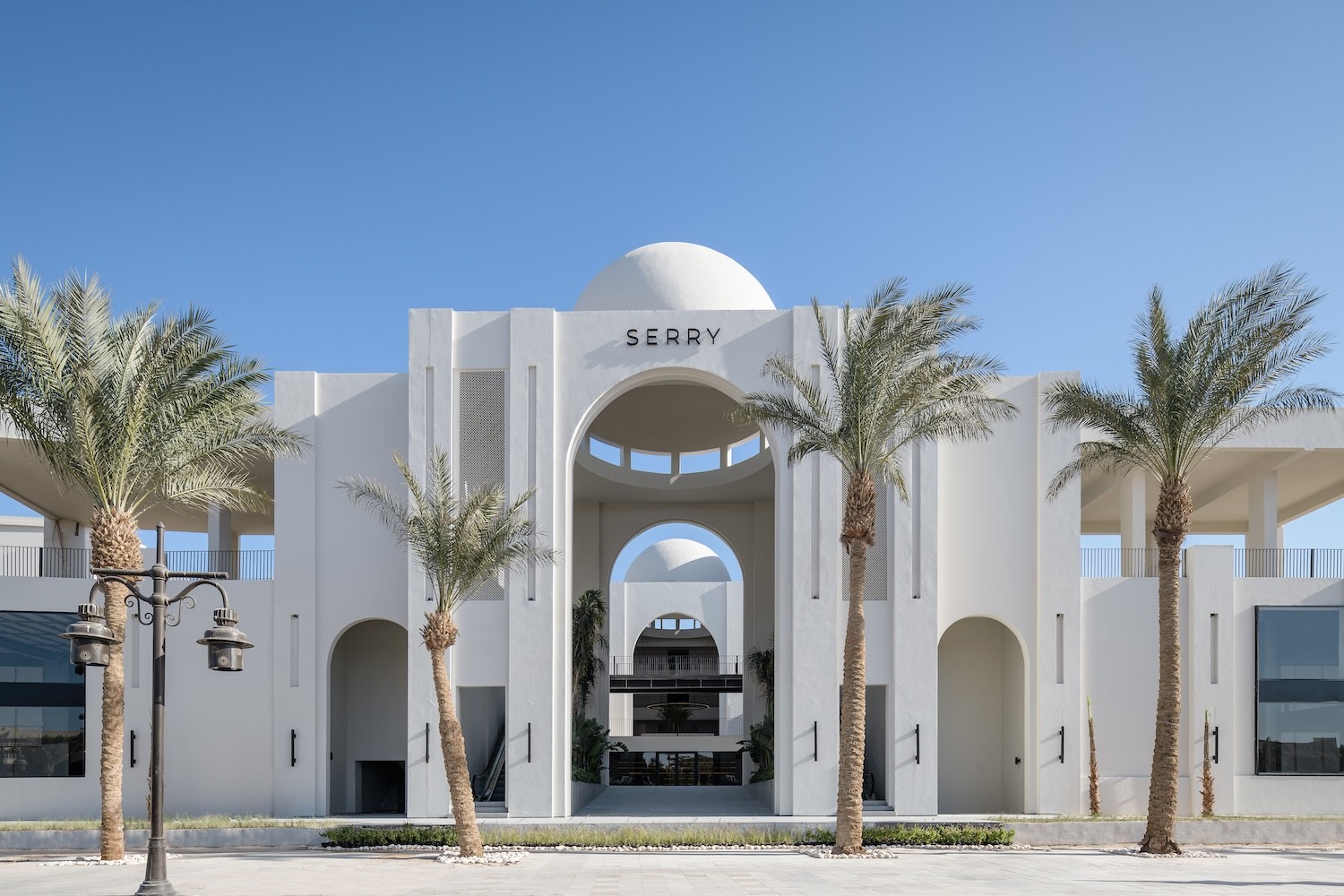 Serry Department Store, photograph 1